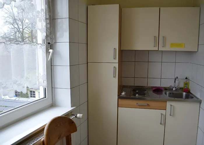 Lauenburger Hof 2*