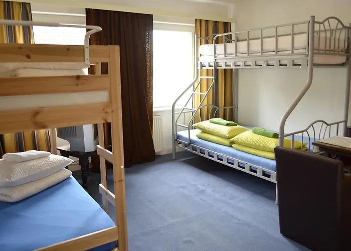 Hotel Lauenburger Hof 2*